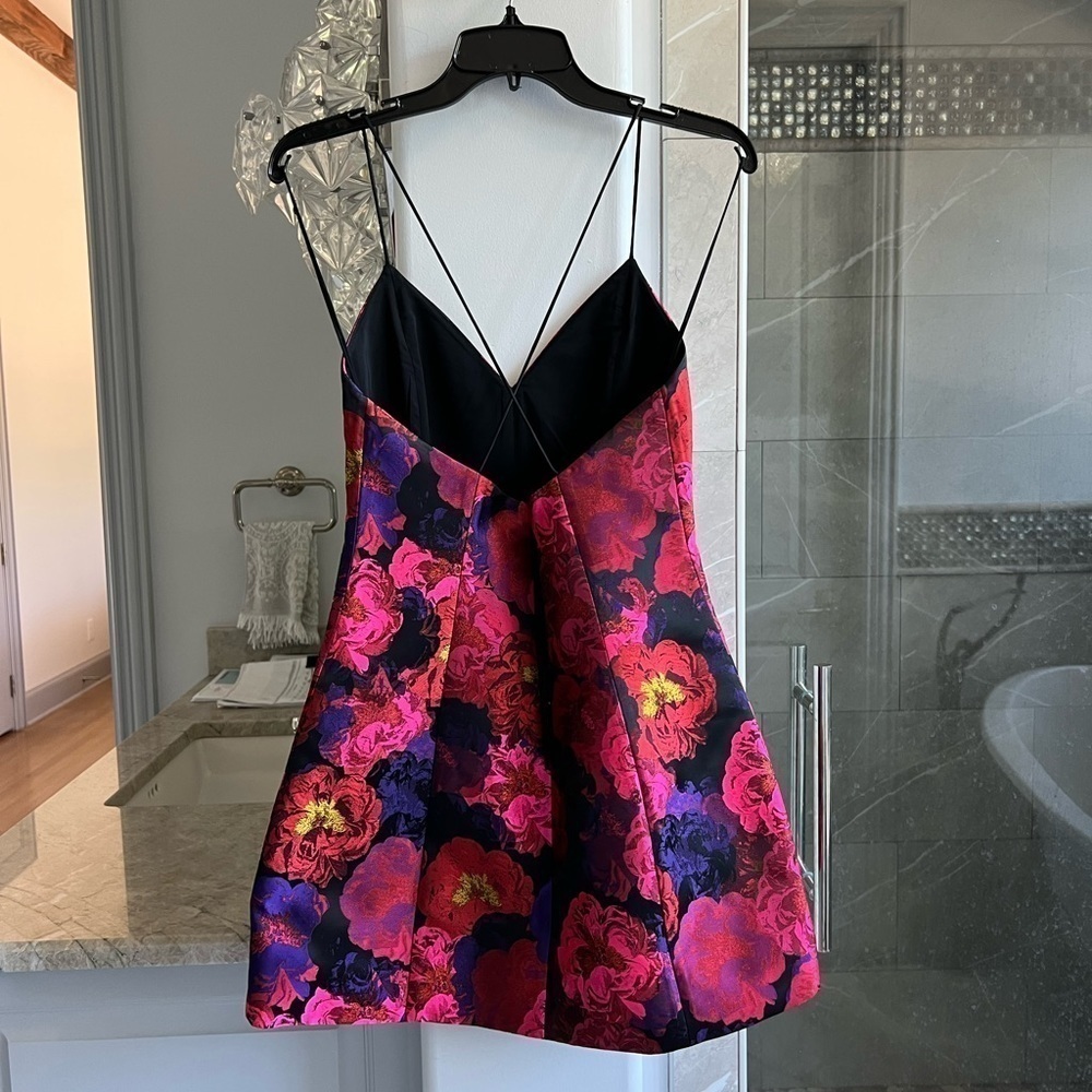 ALICE + OLIVIA TAYLA FLORAL MINI DRESS - Picture 10 of 16